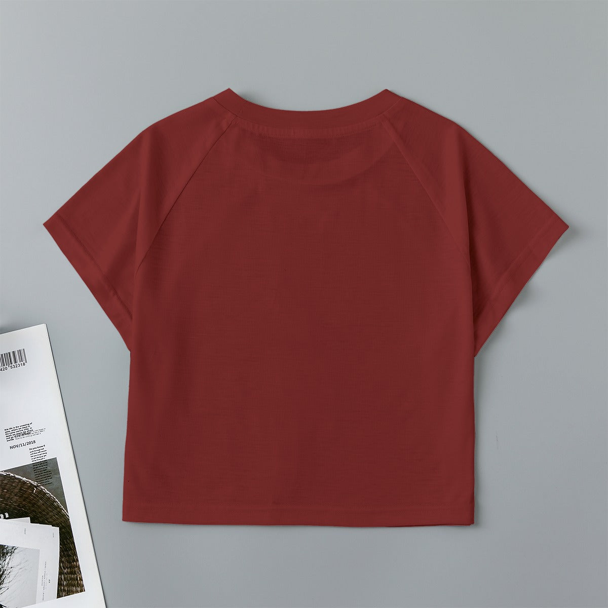 Eco-friendly All-Over Print Women's cropped Raglan T-shirt With Short Sleeve